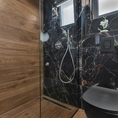 Apartmán Lux Dolce - Private Hottub Makarská