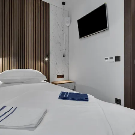 Lux Dolce - Private Hottub Apartmán