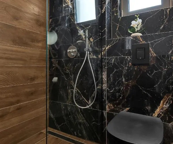 Lux Dolce - Private Hottub アパート