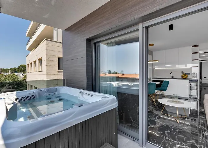 Lux Dolce - Private Hottub アパート