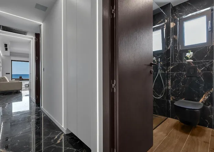 アパート Lux Dolce - Private Hottub マカルスカ